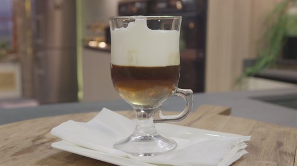 Café irlandés trifásico
