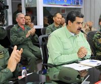 Maduro dice tener la 'total lealtad' de las Fuerzas Armadas: '¡Nervios de acero!'