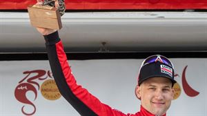 Tim Wellens-ek lidergoa sendotu du, erlojupekoan erakustaldia emanda