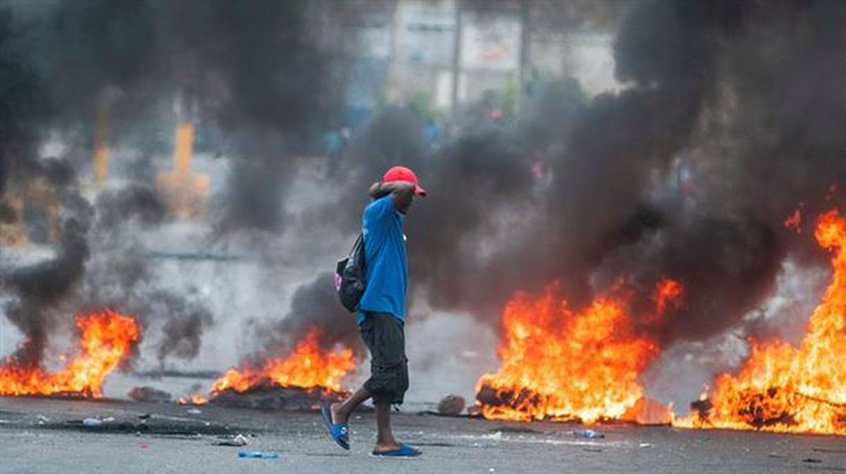 Incidentes durante las protestas en Haití. Foto: Efe