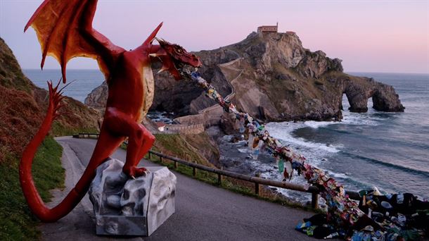 Dragón de Greenpeace en Gaztelugatxe. Foto: Greenpeace