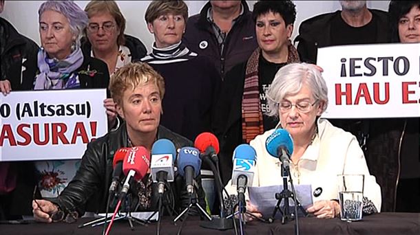 Rueda de prensa de las familiares de los jóvenes de Alsasua. Foto: EiTB