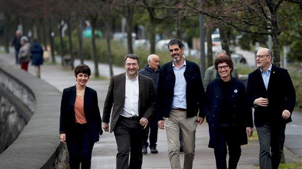 Esteban y Goia, hoy, en Donostia-San Sebastián. Foto: Efe