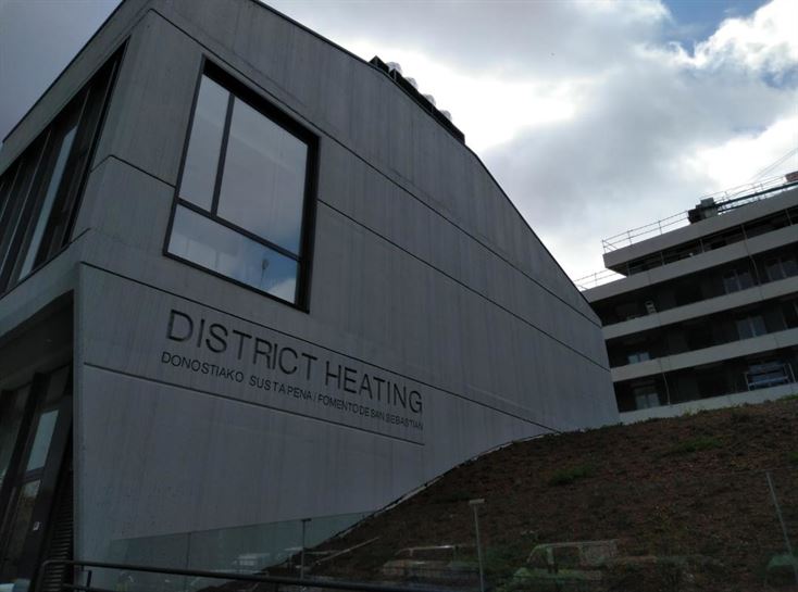 Txomin-enea auzoa, Donostian