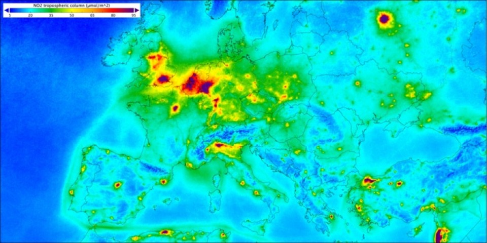 Mapa de contaminación por dióxido de nitrógeno. Europa Occidental