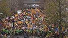 Kataluniako autodeterminazioaren aldeko manifestazio jendetsua espero da&#8230;