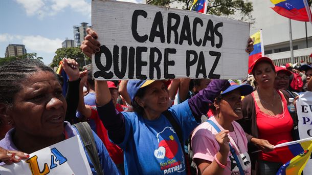 Manifestazioa Caracasen.