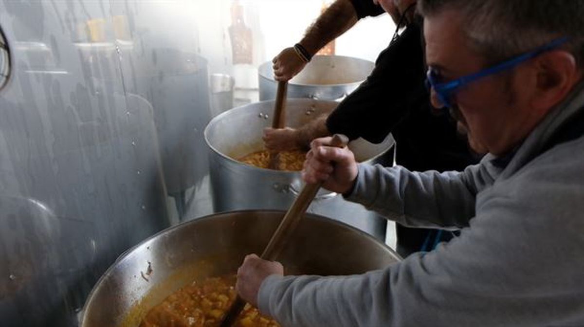 El proyecto solidario Zaporeak, trabajando en Lesbos