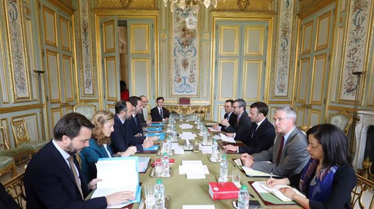 Reunión del Ejecutivo francés en el Palacio del Elíseo en París. Foto: EFE