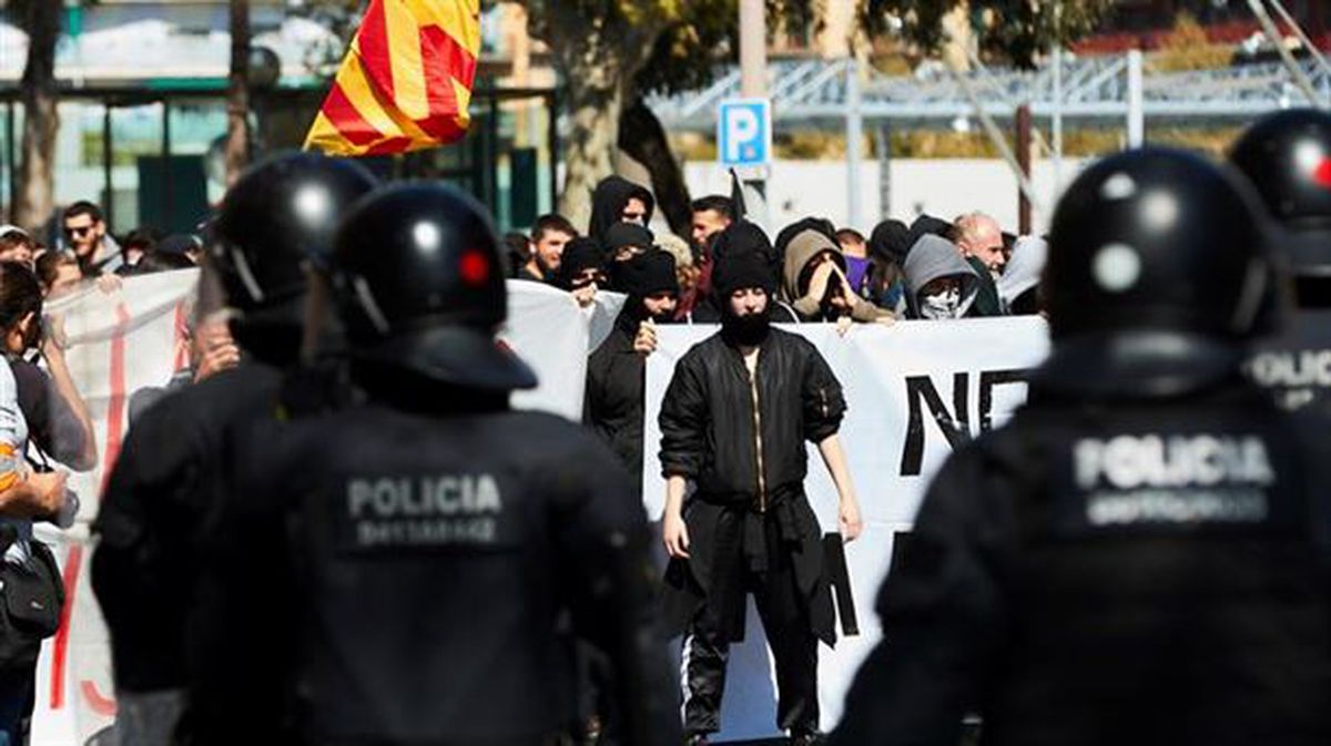 Protesta contra el acto de Vox en Barcelona. Foto: Efe