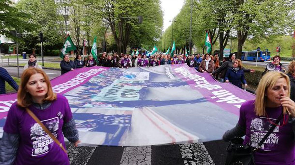 Manifestación de las trabajadoras de residencias de Gipuzkoa