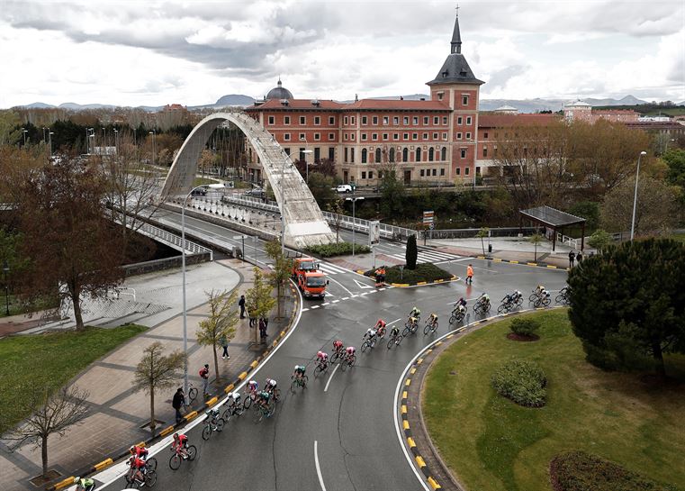 La segunda etapa de la Itzulia 2019 a su paso por Pamplona.