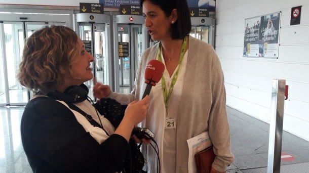 Cristina Echeverría, la directora del aeropuerto.