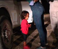 La foto de una niña llorando en la caravana de migrantes gana el World Press Photo