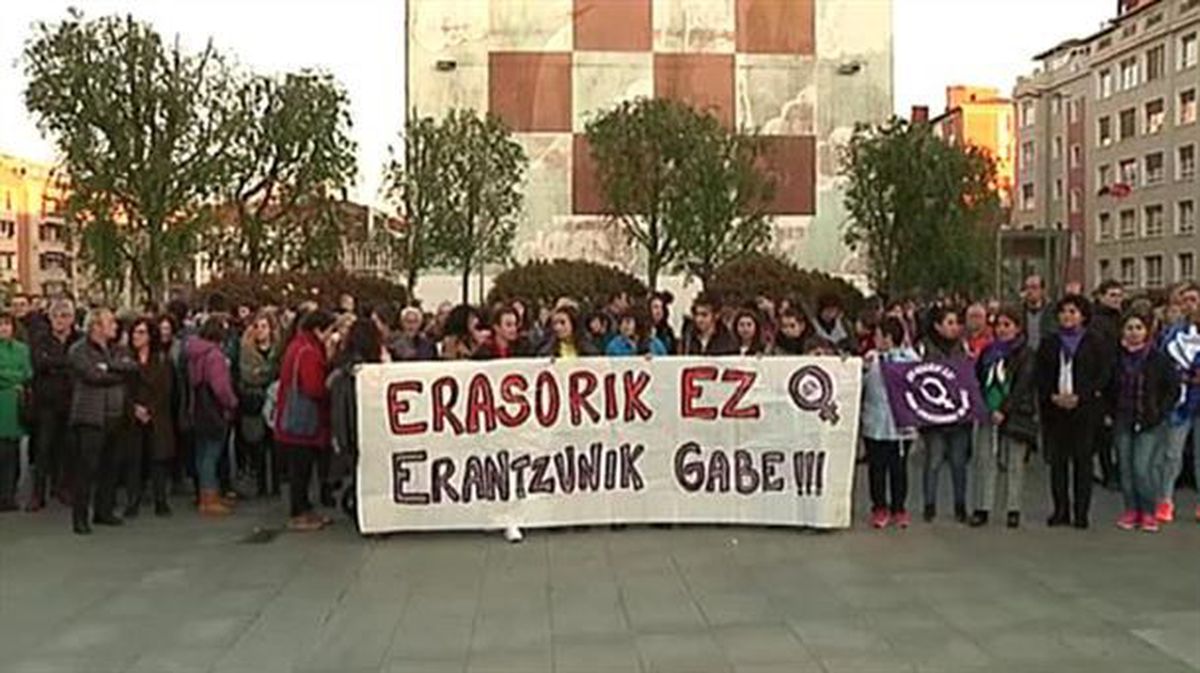 Sexu-erasoa gaitzesteko elkarretaratzea Getxon (Bizkaia).