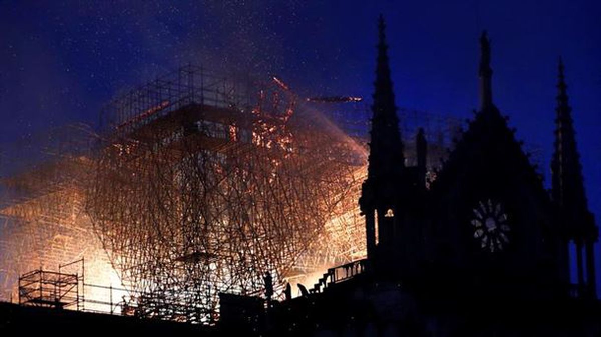 Incendio en la catedral de Notre Dame.