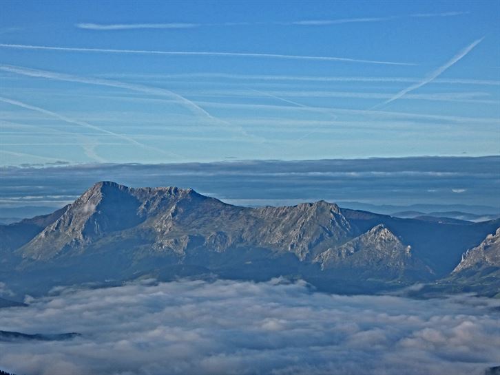 Anboto Oiztik (Rikardo Agirregomezkorta)