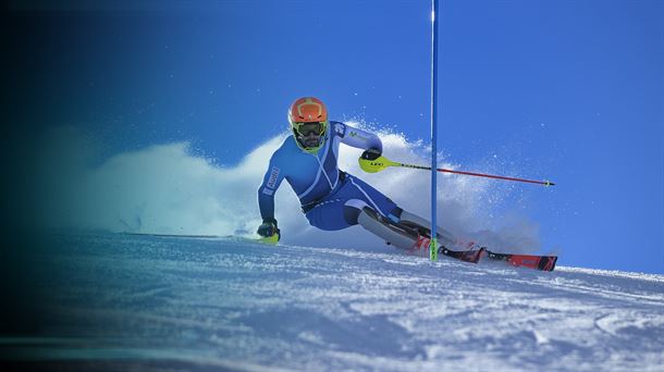 El esquiador Adur Etxezarreta.