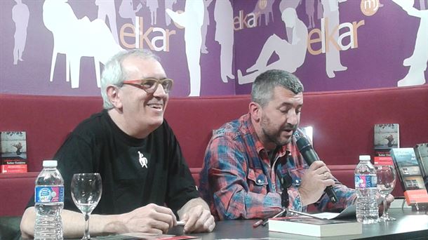 Xabierrez Gutierrez en la presentación de su libro