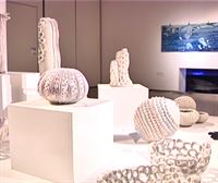 El Aquarium de San Sebastián acoge la exposición ‘Urdina Beltzez’ de Esther Galarza