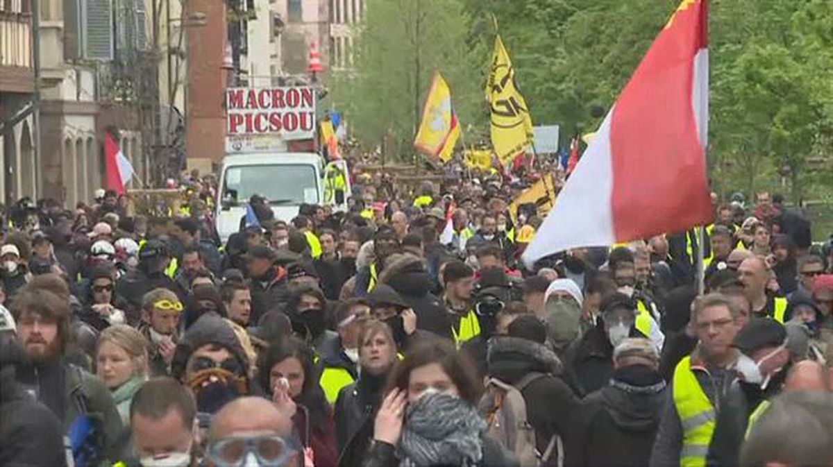 Disturbios entre manifestantes 'chalecos amarillos' y Policías hoy en Estrasburgo