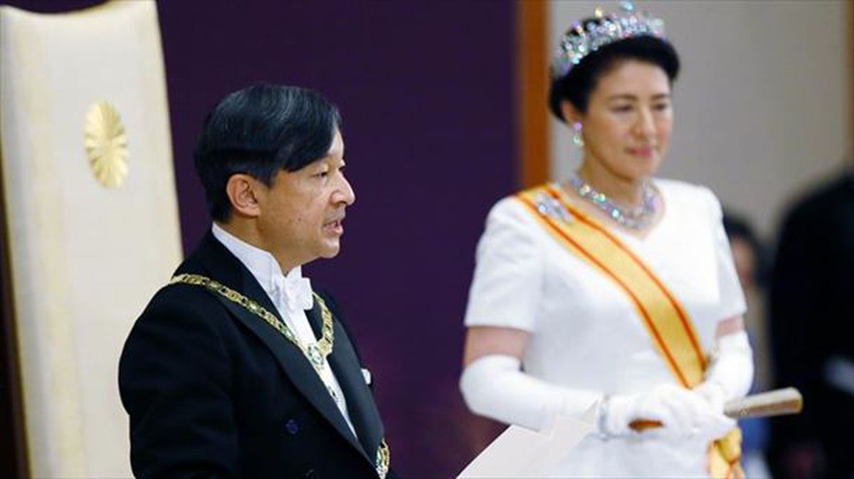 Naruhito enperadorea eta Masako enperatriza