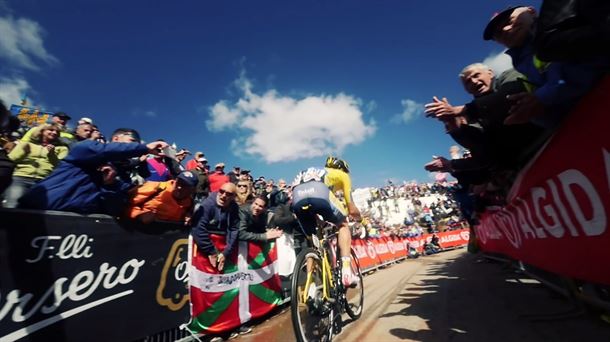 2019ko Italiako Giroko irudian, txirrindulari bat aldapan gora