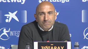 Abelardo: 'Alavesen jarraitzeko ahal izan duen guztia egin du klubak'