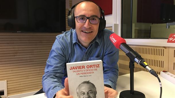 Mikel Iturria autor del libro-homenaje a Javier Ortiz