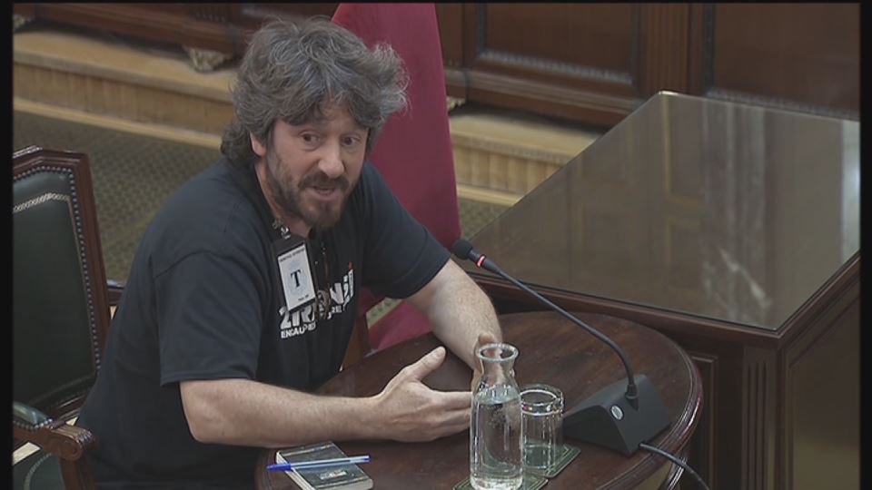 Erreferendumean bozkatu zuen herritarra. Argazkia: EiTB