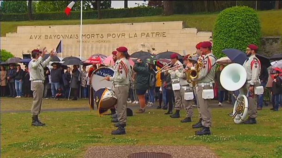 Acto en Baiona