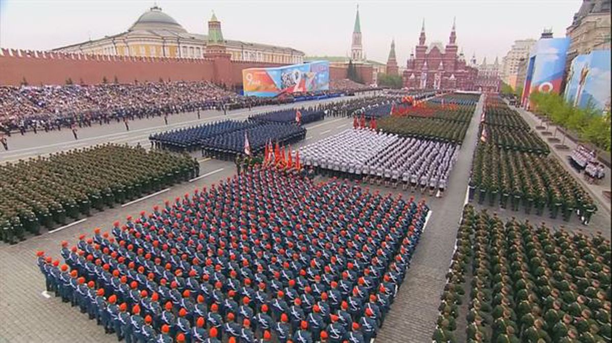 13.000 soldados han participado en el desfile