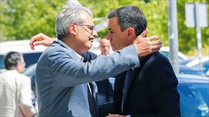 El mundo de la política destaca la 'altura de Estado' de Rubalcaba