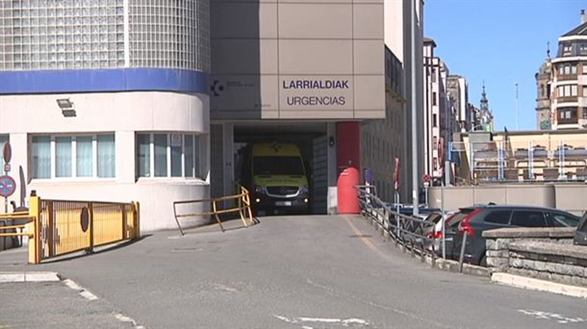 Urgencias del Hospital Santiago de Vitoria-Gasteiz. Imagen obtenida de un vídeo de EiTB.