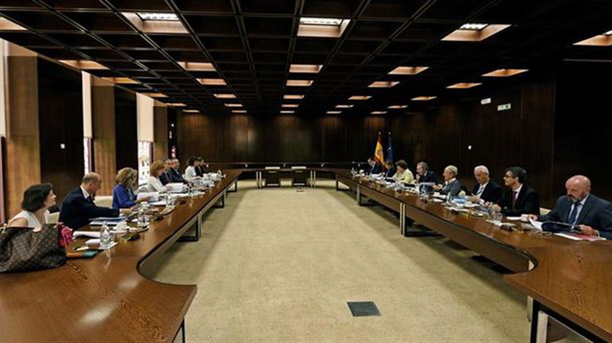 Consejo de Gobierno del Banco de España en la sucursal de Oviedo.