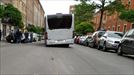 Autobus pierde las dos ruedas de atrás en Vitoria (@vg_policia) title=