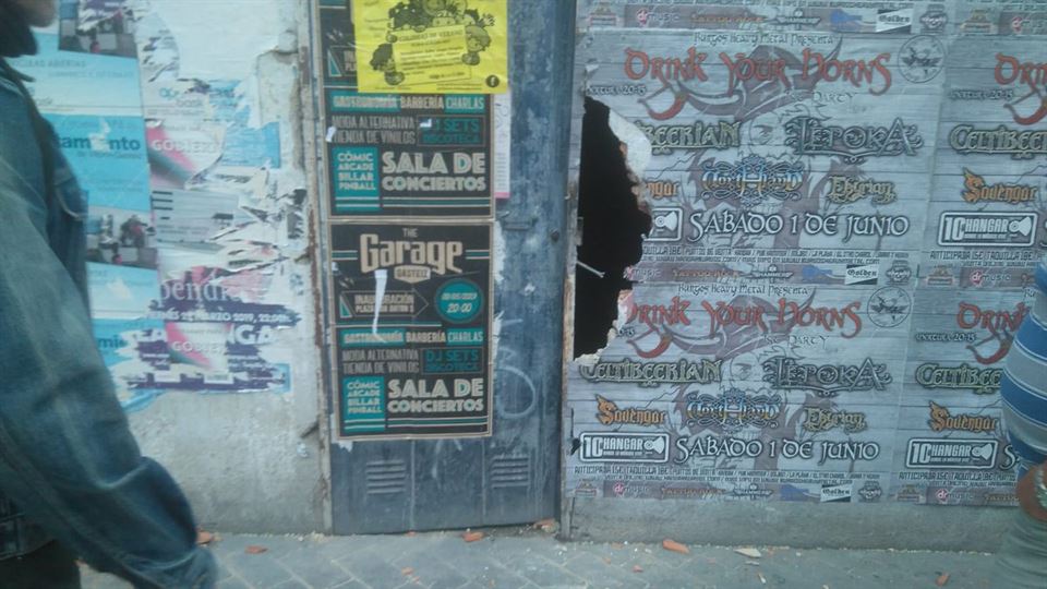 Autobus pierde las dos ruedas de atrás en Vitoria (Radio Vitoria)