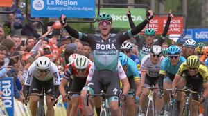 Sam Bennett gana la primera etapa del Tour de Benelux