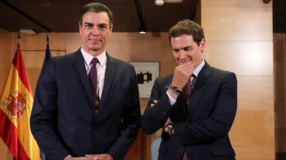 Pedro Sánchez (PSOE) y Albert Rivera (Ciudadanos). Foto: EFE
