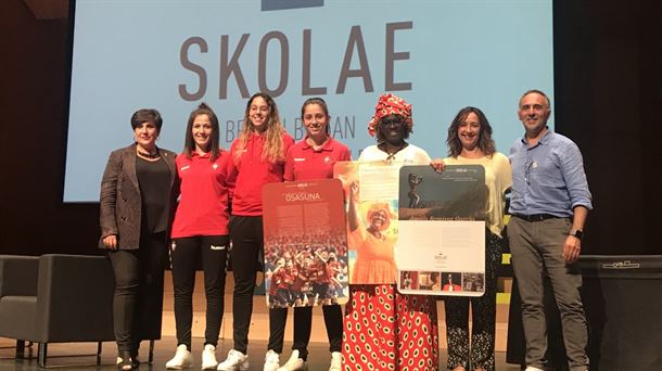 Osasuna Femenino, Fátima Djarra y Amaia Remírez, Premios Skolae 2019