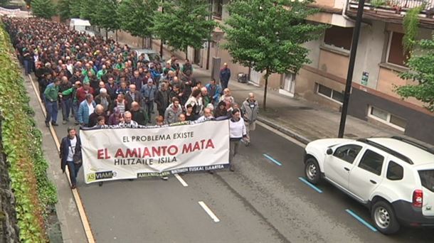 ASVIAMIE elkartearen manifestazio bat. EITB