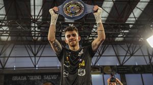 Jon Fernández, campeón del peso superpluma de la Unión Europea