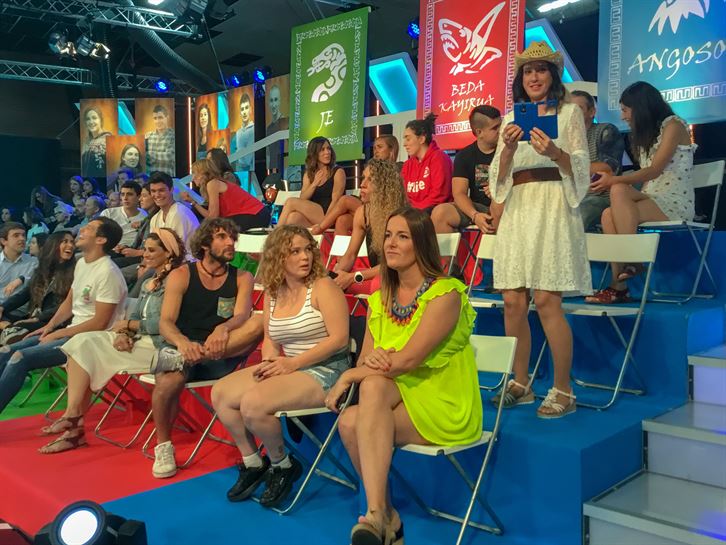 Los concursantes de 'El Conquis 15', antes del programa. Foto: EiTB