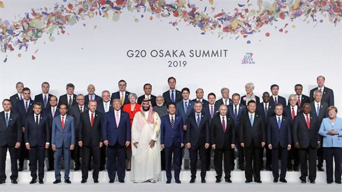 G20ren goi-bileran buruzagiek ateratako familia argazkia. Argazkia: Efe