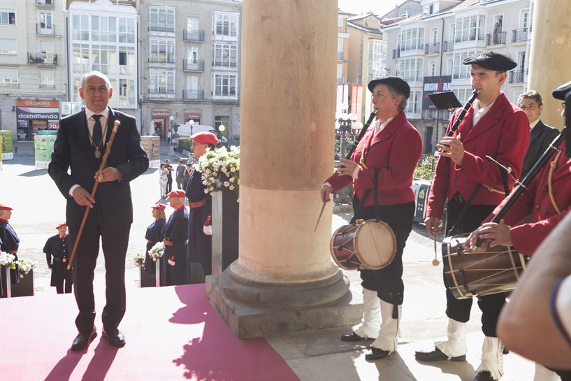 Pleno de inversitura del Dip Gral Álava, 04.07.2019