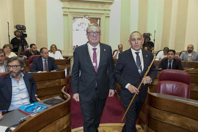 Pleno de inversitura del Dip Gral Álava, 04.07.2019