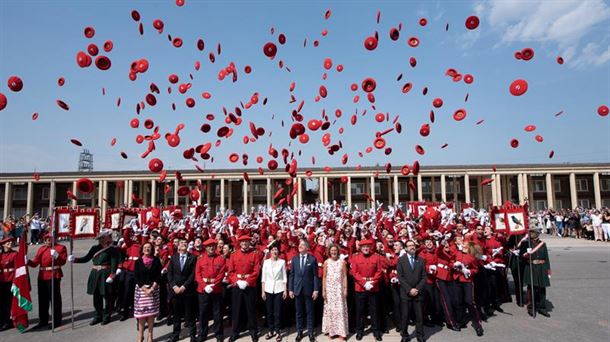 Graduación en Arkaute de la nueva promoción de la Ertzaintza
