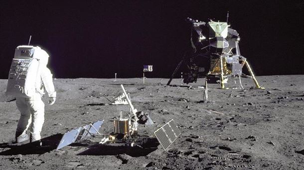 El ser humano llegó por primera vez a la Luna en 1969.