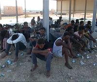 150 migratzaile hil dira Libiako uretan ontzi bat hondoratu ostean