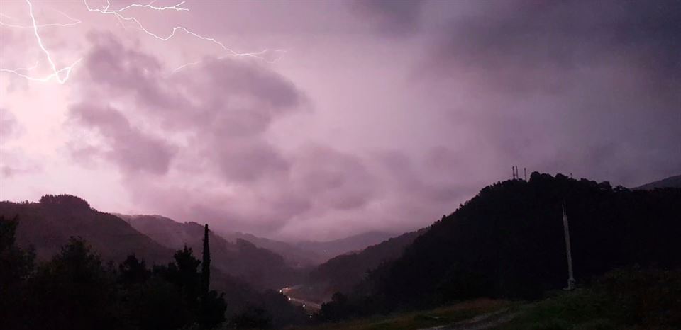 Tormenta en Bergara (Bizkaia).
